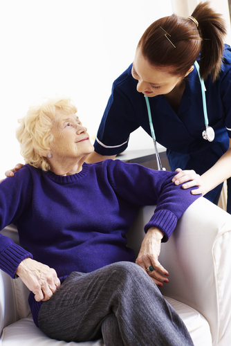 elderly_patient-with_nurse